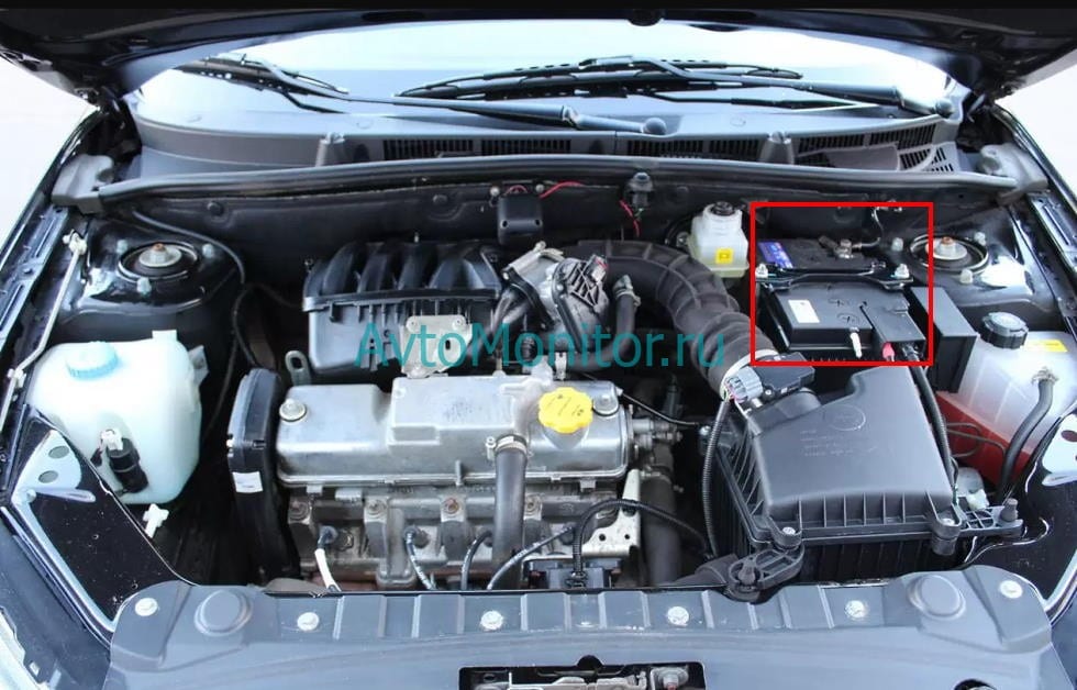 Расположение АКБ на Лада Гранта