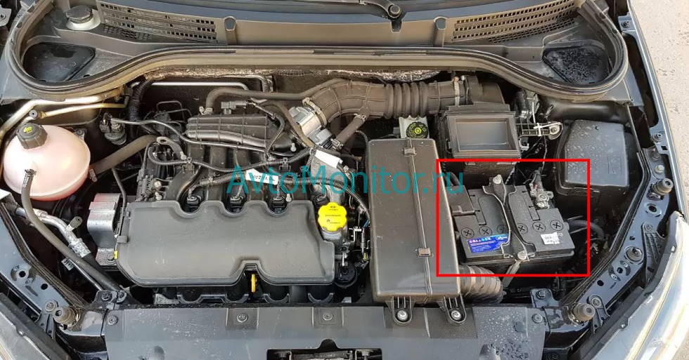 Внешний вид подкапотного пространства Лада Веста