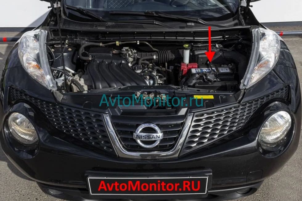 Расположение АКБ на авто Nissan Juke