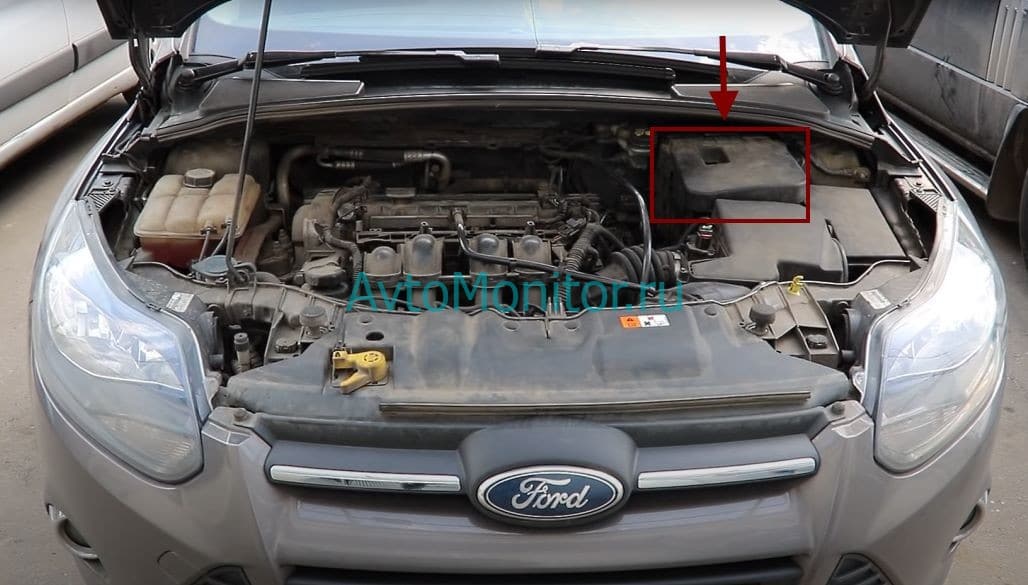 Расположение АКБ на Ford Focus 3